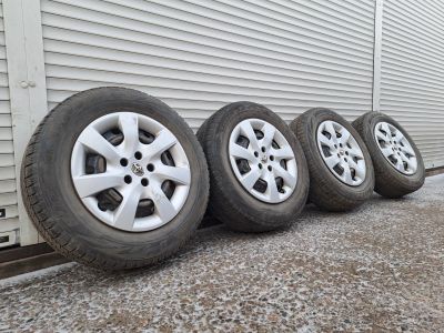 Лот: 24878727. Фото: 1. 195/65/15 Bridgestone Blizzak... Шины на дисках