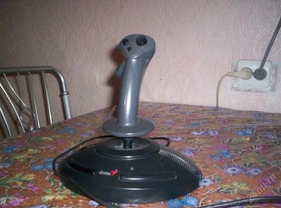 Лот: 1484289. Фото: 1. джойстик Genius f-23 usb. Рули, джойстики