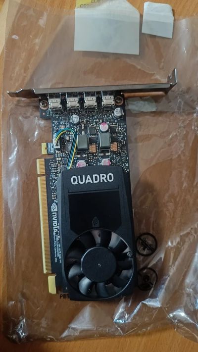 Лот: 25396132. Фото: 1. Видеокарта Nvidia Quadro P620. Видеокарты