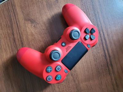 Лот: 16774229. Фото: 1. Геймпад Sony Playstation 4 (Dualshock... Аксессуары для игровых приставок, консолей, геймпады