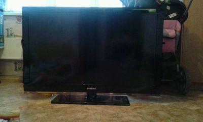 Лот: 7533581. Фото: 1. телевизор Samsung le46b530p7w... Телевизоры