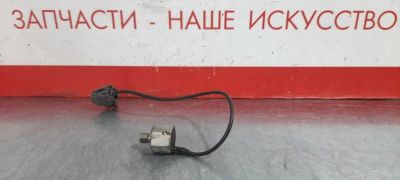 Лот: 17789062. Фото: 1. Датчик детонации Mazda Familia... Электрооборудование