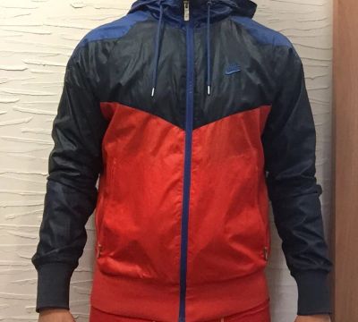 Лот: 5527678. Фото: 1. Кофта Nike. Верхняя одежда
