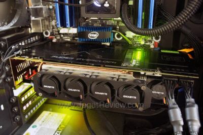 Лот: 10003388. Фото: 1. 2Gb GigaByte GTX 680 Super Overclock... Видеокарты