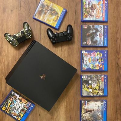 Лот: 18615363. Фото: 1. Sony PlayStation 4 pro. Игровые приставки, консоли