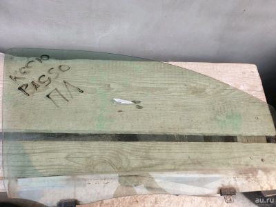 Лот: 14155556. Фото: 1. Стекло переднее левое toyota passo... Кузов