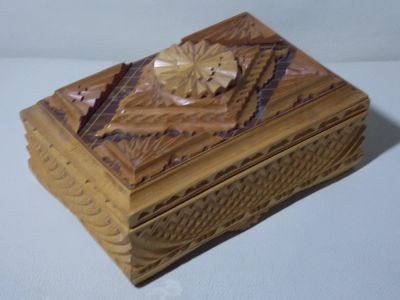Лот: 6875094. Фото: 1. Шкатулка, дерево, резьба, СССР. Предметы интерьера и быта