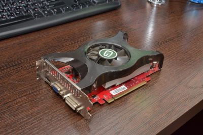 Лот: 9581891. Фото: 1. Видеокарта Gainward GeForce 9800GT... Видеокарты