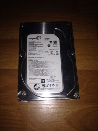 Лот: 4300987. Фото: 1. Seagate Barracuga 250gb sata. Жёсткие диски (HDD)