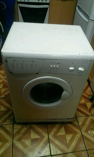 Лот: 8816388. Фото: 1. Стиральная машина Indesit w83t... Стиральные машины