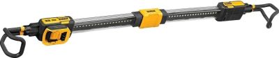 Лот: 18619599. Фото: 1. Фонарь аккумуляторный Dewalt DCL045... Электроинструмент