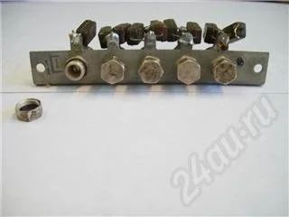 Лот: 234433. Фото: 1. конденсаторы подстроечные 8/30пФ. Резисторы