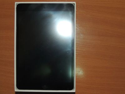 Лот: 7397729. Фото: 1. iPad mini (с дисплеем Retina... Планшеты
