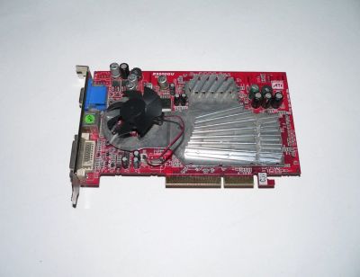 Лот: 9134387. Фото: 1. Неисправная AGP 128Mb ATI Radeon... Видеокарты