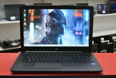 Лот: 16410268. Фото: 1. HP 15-ra058ur(15.6"/Intel Celeron... Ноутбуки