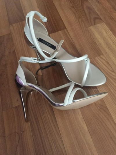 Лот: 8992030. Фото: 1. Босоножки Zara. Босоножки