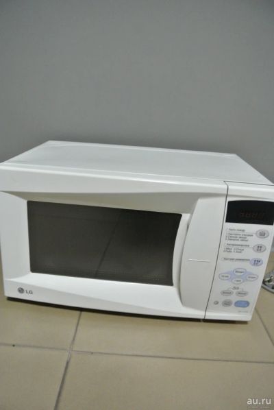 Лот: 17445389. Фото: 1. Микроволновая печь LG MS-1744W... Микроволновки, мини-печи