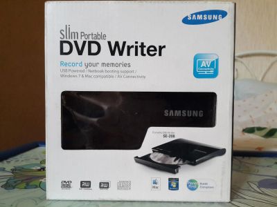 Лот: 6347101. Фото: 1. USB привод Samsung SE-208 (черный... Приводы CD, DVD, BR, FDD
