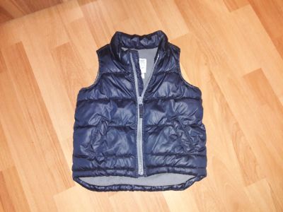 Лот: 12106265. Фото: 1. Жилет детский Old Navy. Верхняя одежда