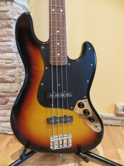 Лот: 4625016. Фото: 1. Fender Jazz Bass, Japan, начало... Гитары