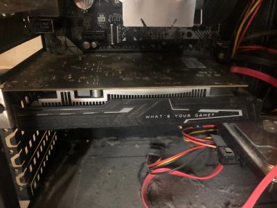 Лот: 19085058. Фото: 1. Видеокарта GTX 1650. Видеокарты