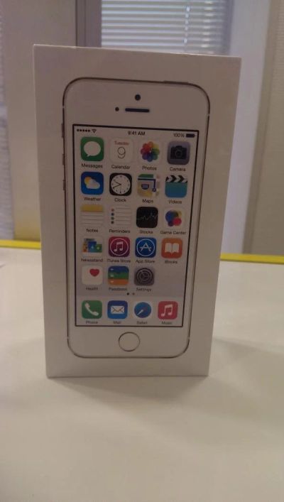 Лот: 5449730. Фото: 1. Iphone 5s 16GB (все цвета) + в... Смартфоны