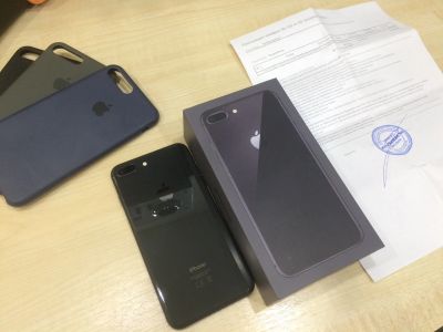 Лот: 12620498. Фото: 1. iPhone 8 Plus 256Gb. Чехлы, бамперы