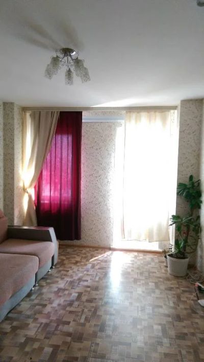Лот: 7847577. Фото: 1. Сдам 1 комнатная квартира Республики... Квартиры, студии