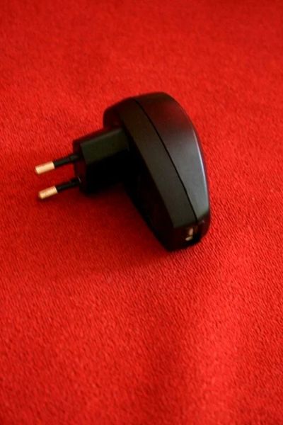 Лот: 3931841. Фото: 1. Зарядное устройство USB Travel... Зарядные устройства, блоки питания, адаптеры сетевые для смартфонов