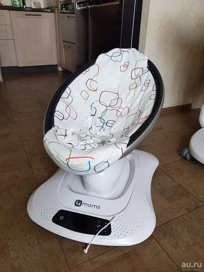 Лот: 13432015. Фото: 1. Шезлонг качели 4moms MamaRoo 4... Ходунки, прыгунки, качели