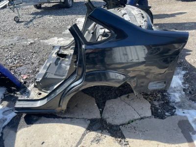 Лот: 25324076. Фото: 1. крыло Ford Focus CB4. Двигатель и элементы двигателя