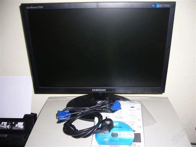 Лот: 2383939. Фото: 1. монитор Samsung SyncMaster E1920NW... ЖК-мониторы