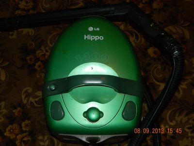 Лот: 3174196. Фото: 1. Пылесос моющий LG Hippo 1400W. Пылесосы, паровые швабры