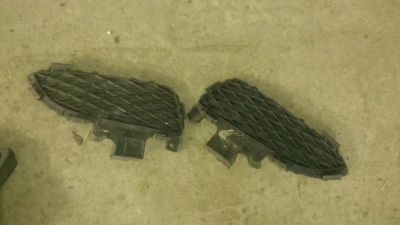 Лот: 5175766. Фото: 1. заглушки туманок MAZDA 3 BK 2005... Кузов