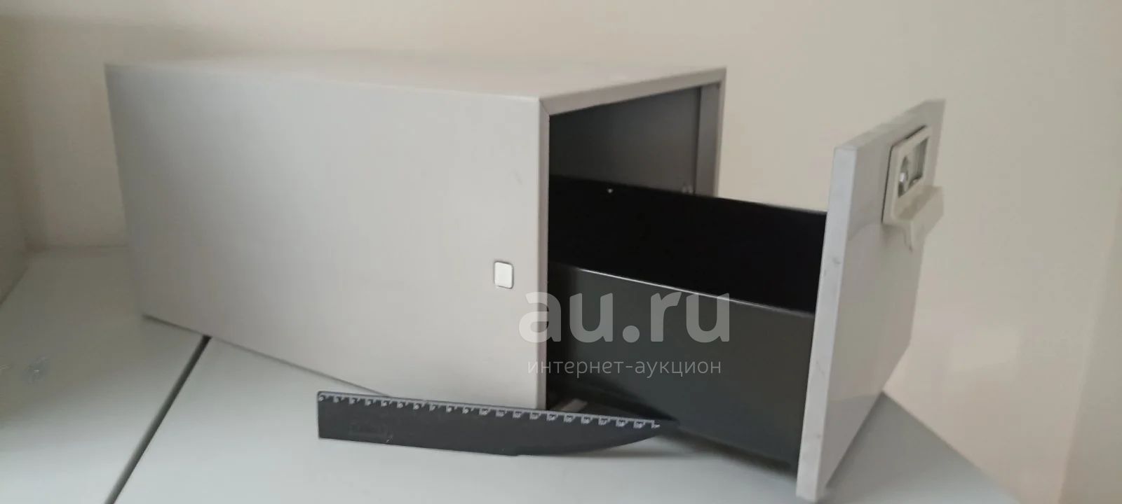 Ящик металлический 4 — купить в Красноярске. Состояние: Б/у ...