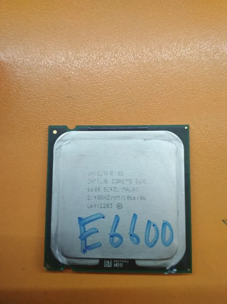 Intel® Core™2 Duo E6600 4 МБ кэш-памяти, 2,4GHz, шина 1066MHz. sl9zl ...