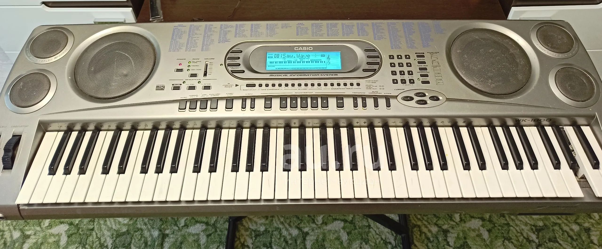 Casio WK 1800