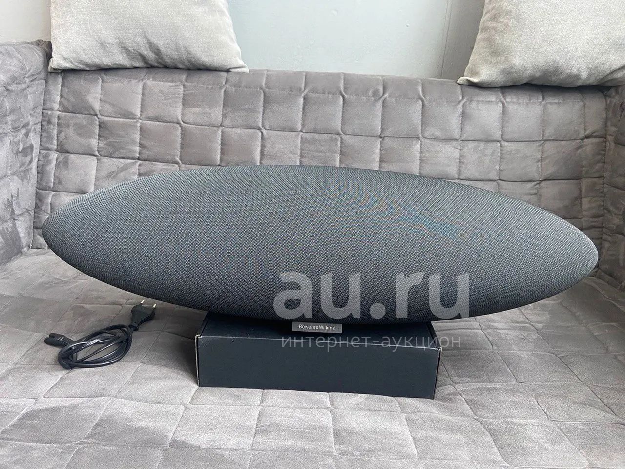 Портативная акустика Bowers & Wilkins Zeppelin Wireless — купить в ...