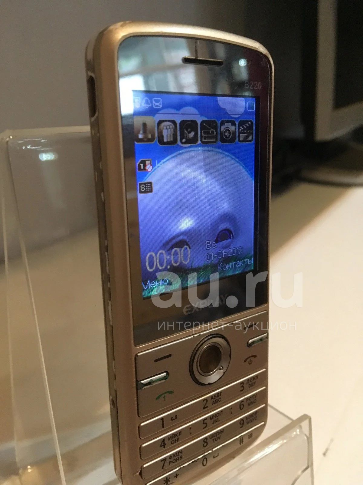 Мобильный телефон Explay b220 Т1947 — купить в Красноярске. Состояние: Б/у.  Чехлы, бамперы на интернет-аукционе Au.ru