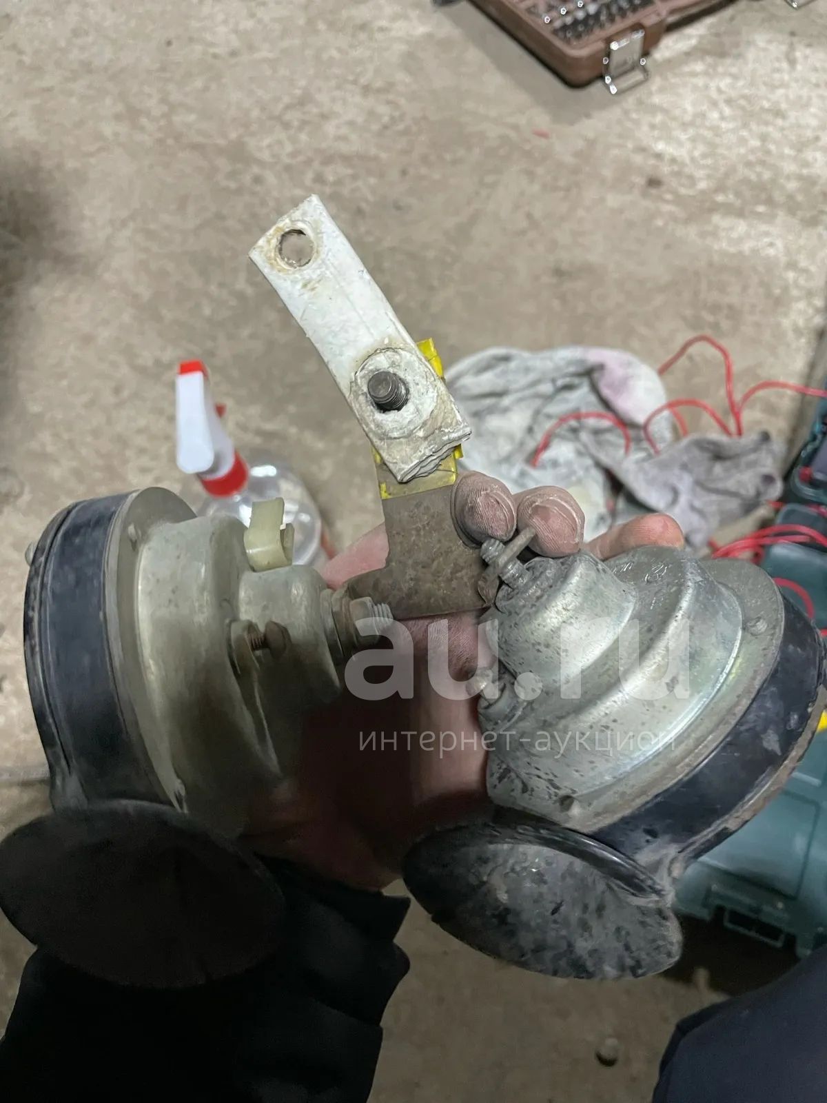 Гудок акуленок на авто