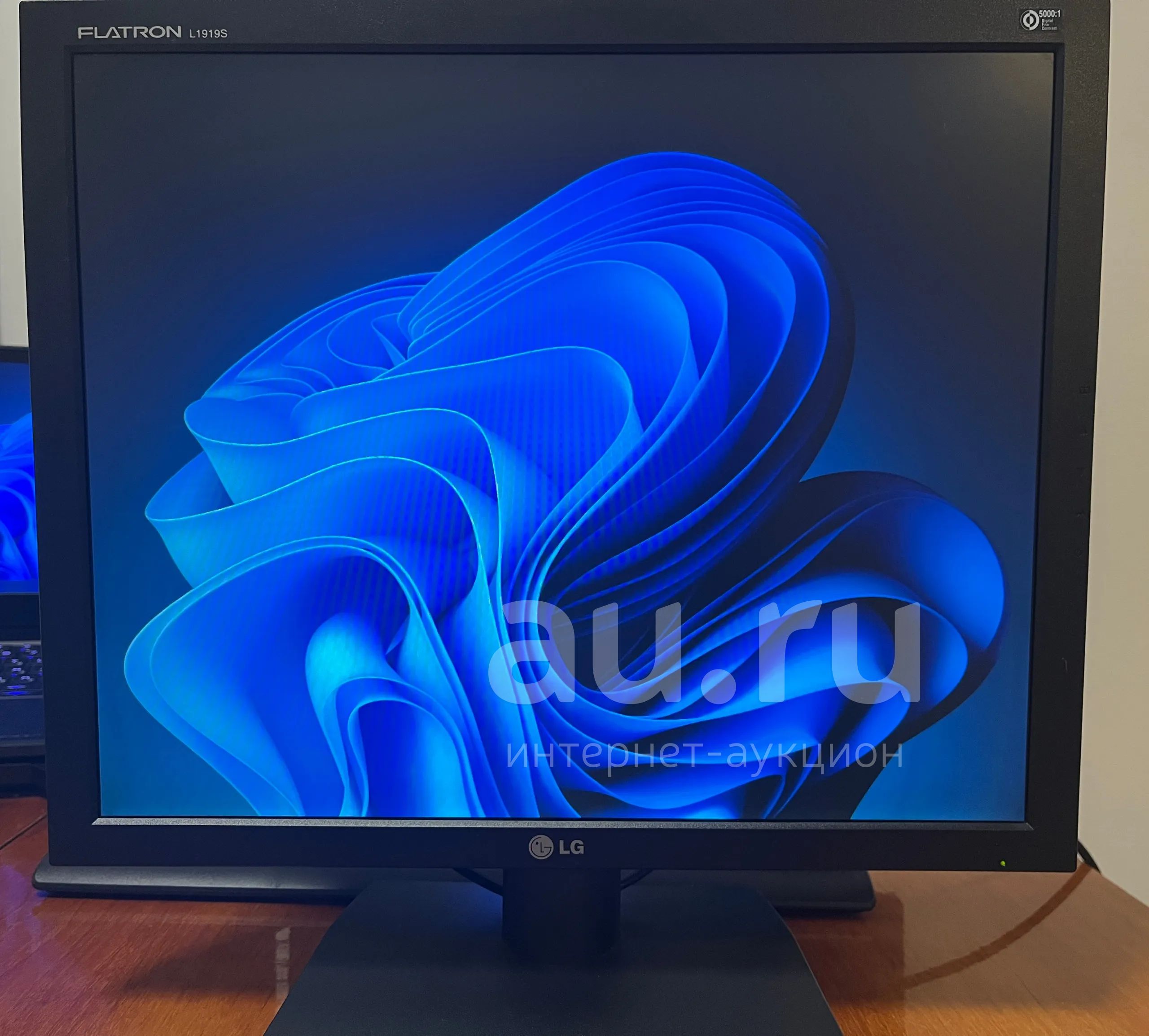 Монитор LG flatron L1919S — купить в Красноярске. Состояние: Б/у. ЖК ...
