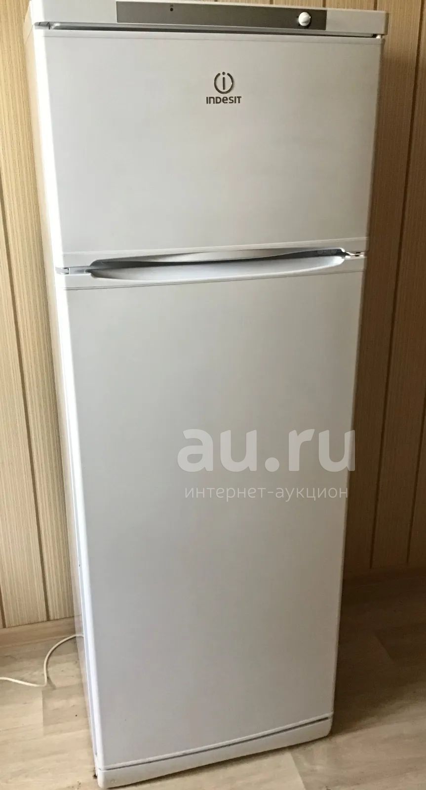 Холодильник Индезит — купить в Красноярске. Состояние: Б/у ...