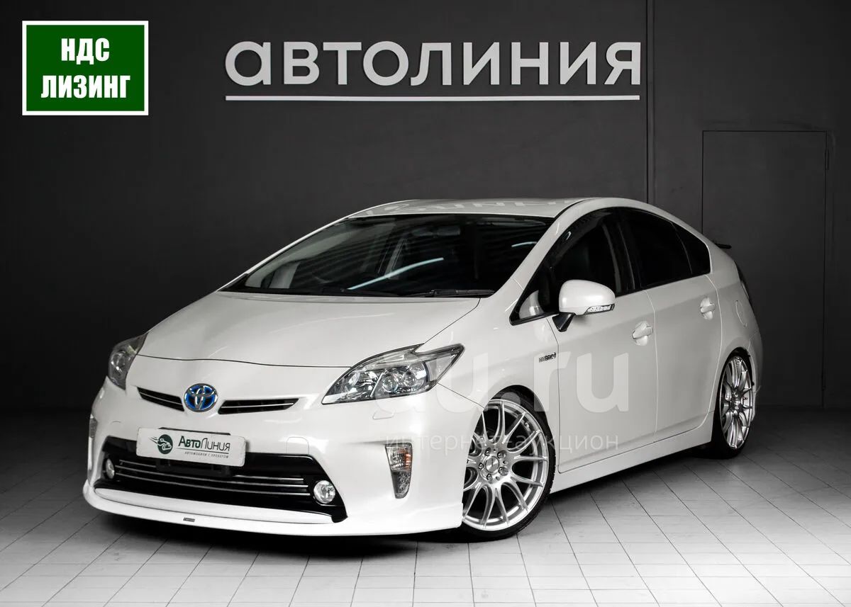 Toyota Prius, III Рестайлинг (XW30) 1.8hyb AT (99 л.с.) Хэтчбек 5 дв. —  купить в Красноярске. Автомобили на интернет-аукционе Au.ru