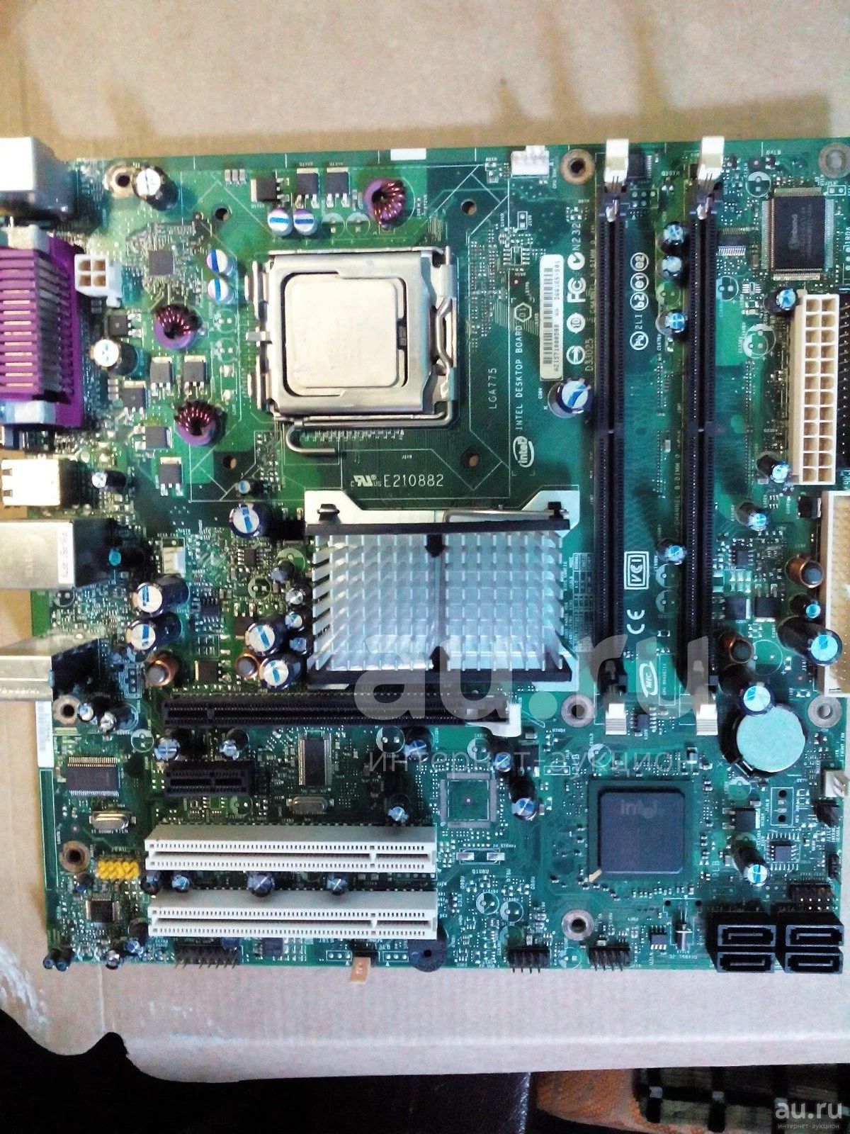 Материнские платы desktop. Материнская плата Intel desktop Board 01. Intel desktop Board 01 LGA 775. Сокет 01 Intel desktop Board материнская плата. Материнская плата Intel desktop Board 01 характеристики.