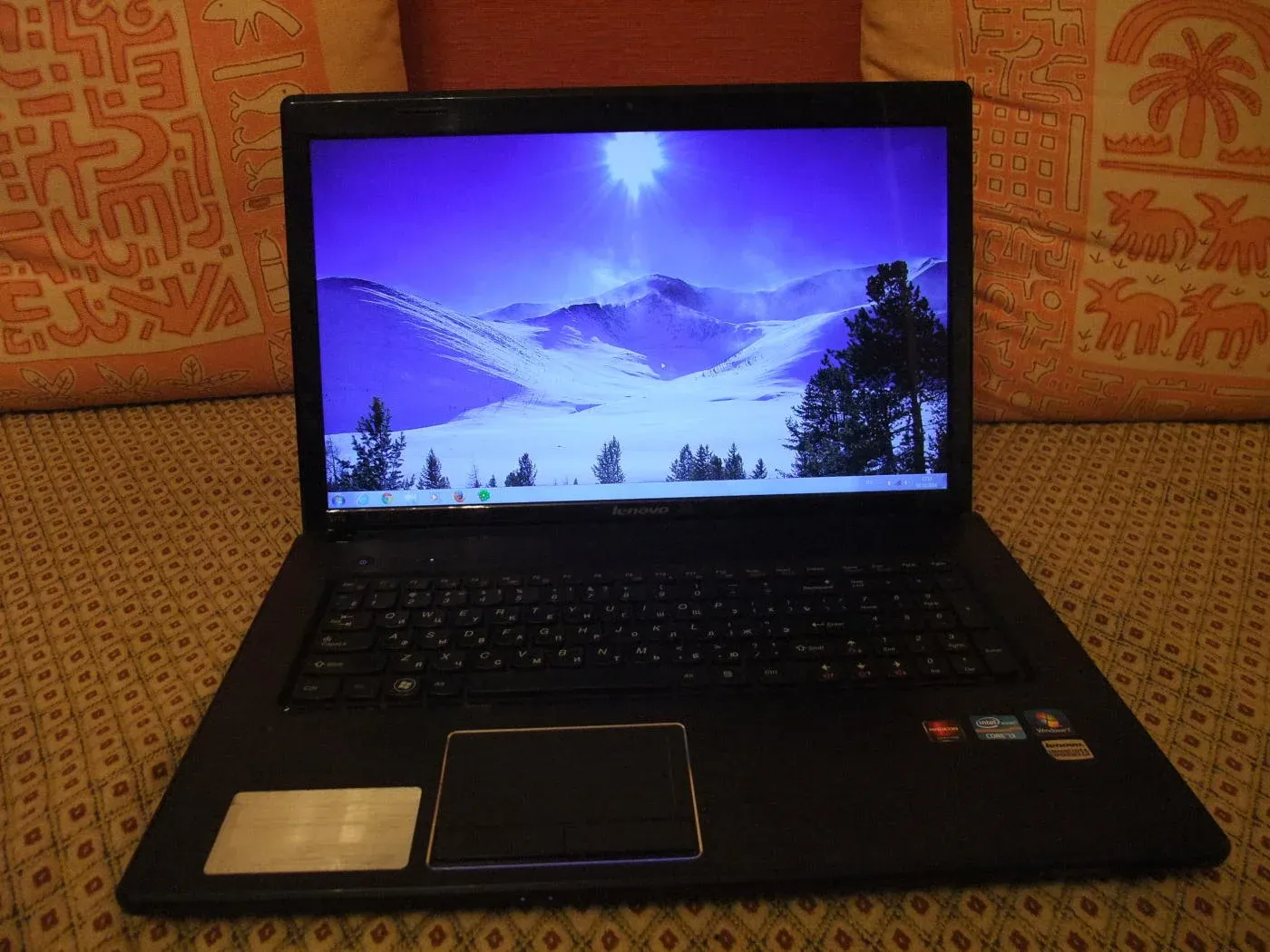 Lenovo g770
