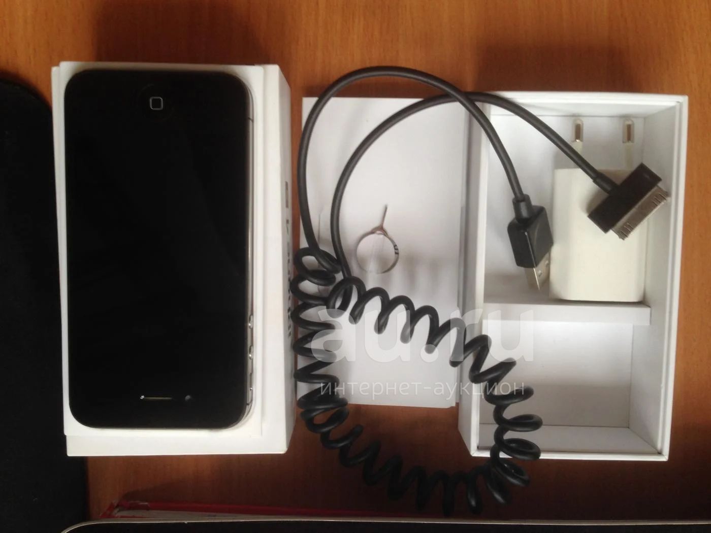 Apple iPhone 4S 16GB Black. Состояние 4+ — купить в Красноярске. Состояние:  Б/у. Смартфоны на интернет-аукционе Au.ru