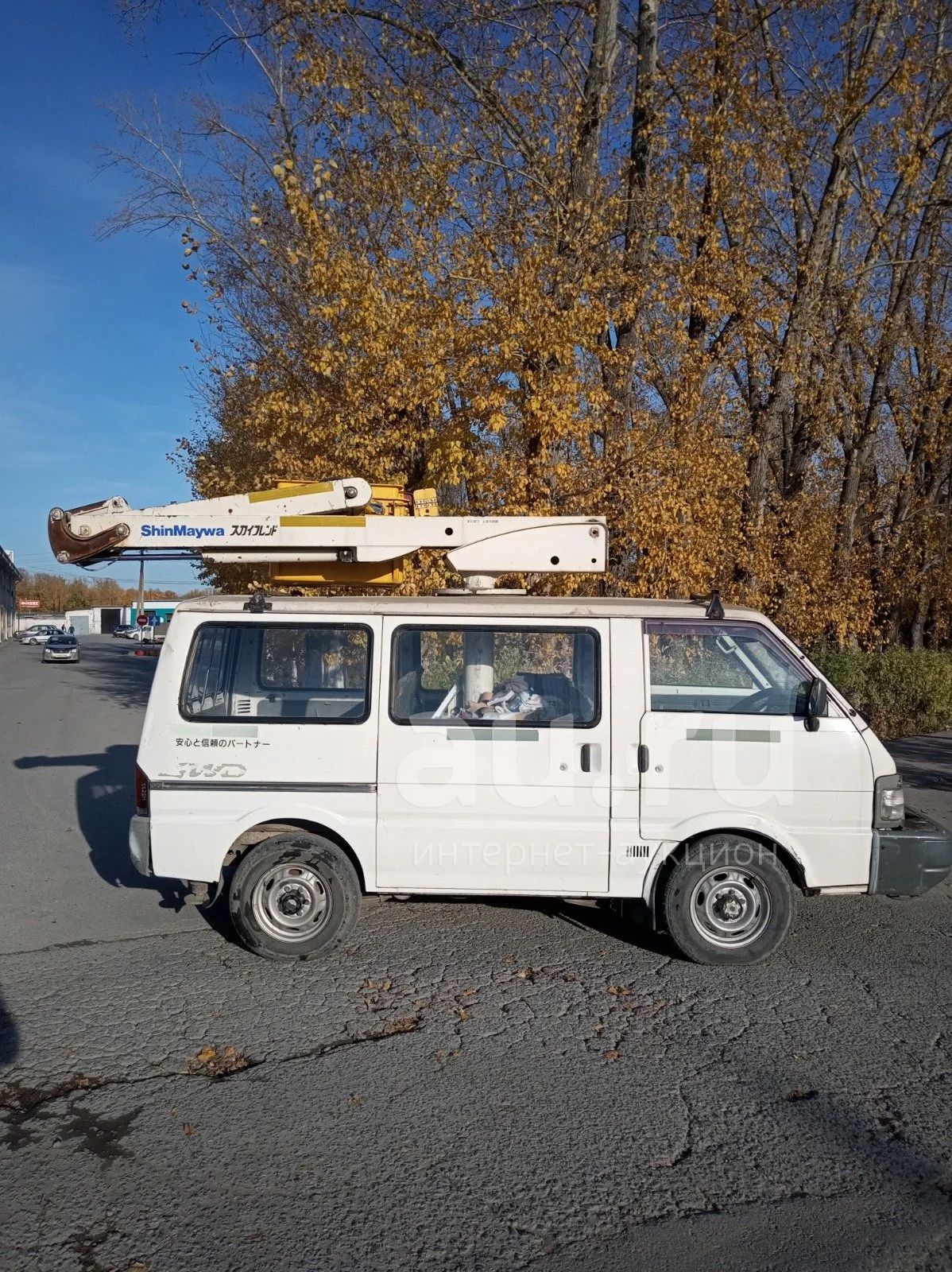 автовышка Mazda Bongo — купить в Ачинске. Состояние: Б/у. Грузовики,  автобусы, спецтехника на интернет-аукционе Au.ru