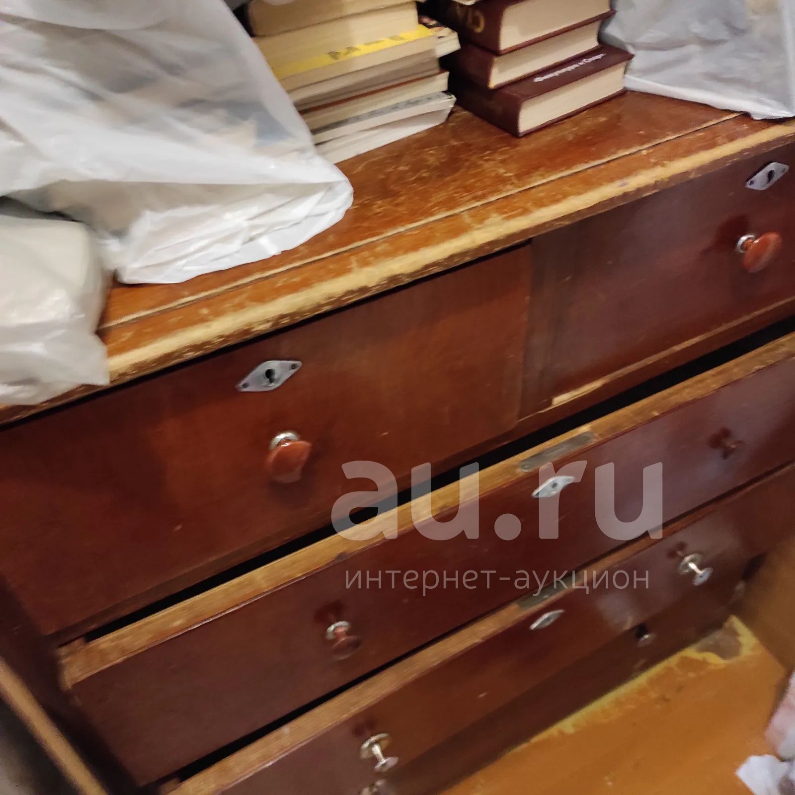 Комод СССР — купить в Красноярске. Состояние: Хорошее. Предметы ...