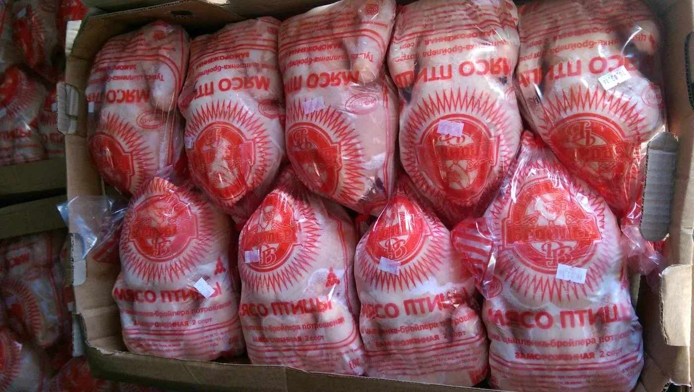 Курица оптом от производителя. Куриная продукция. Белорусские куры замороженные. Белорусские куры в магазине. Курица производители.