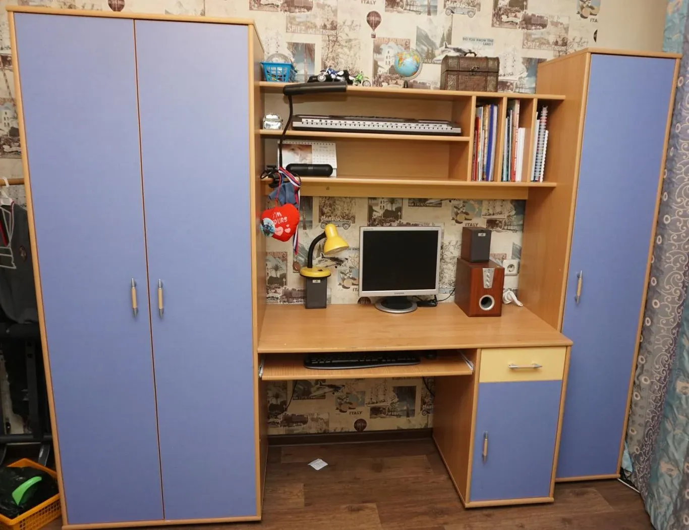 Детские стенки со столом